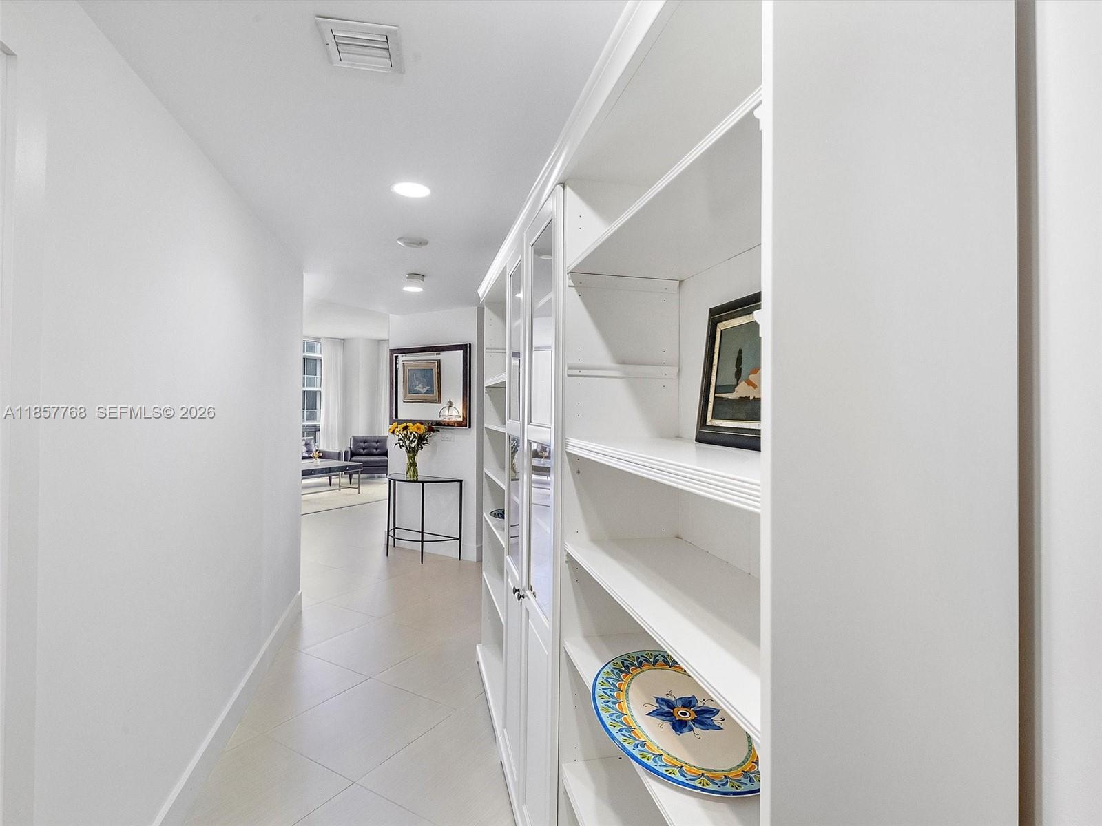 1060 Brickell Ave #3117, Miami FL 33131