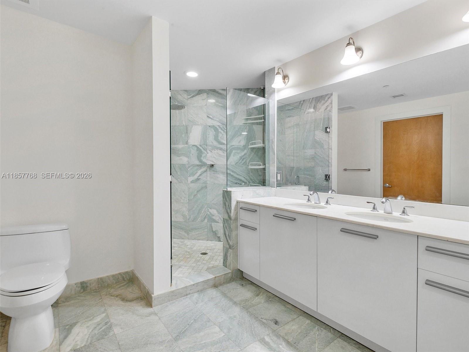 1060 Brickell Ave #3117, Miami FL 33131