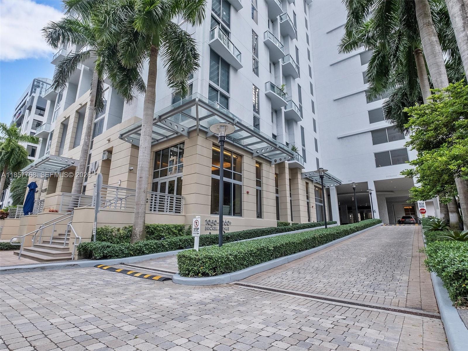 1060 Brickell Ave #3117, Miami FL 33131