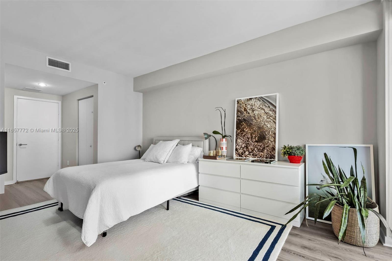 1100 S Miami Ave #2611, Miami FL 33130