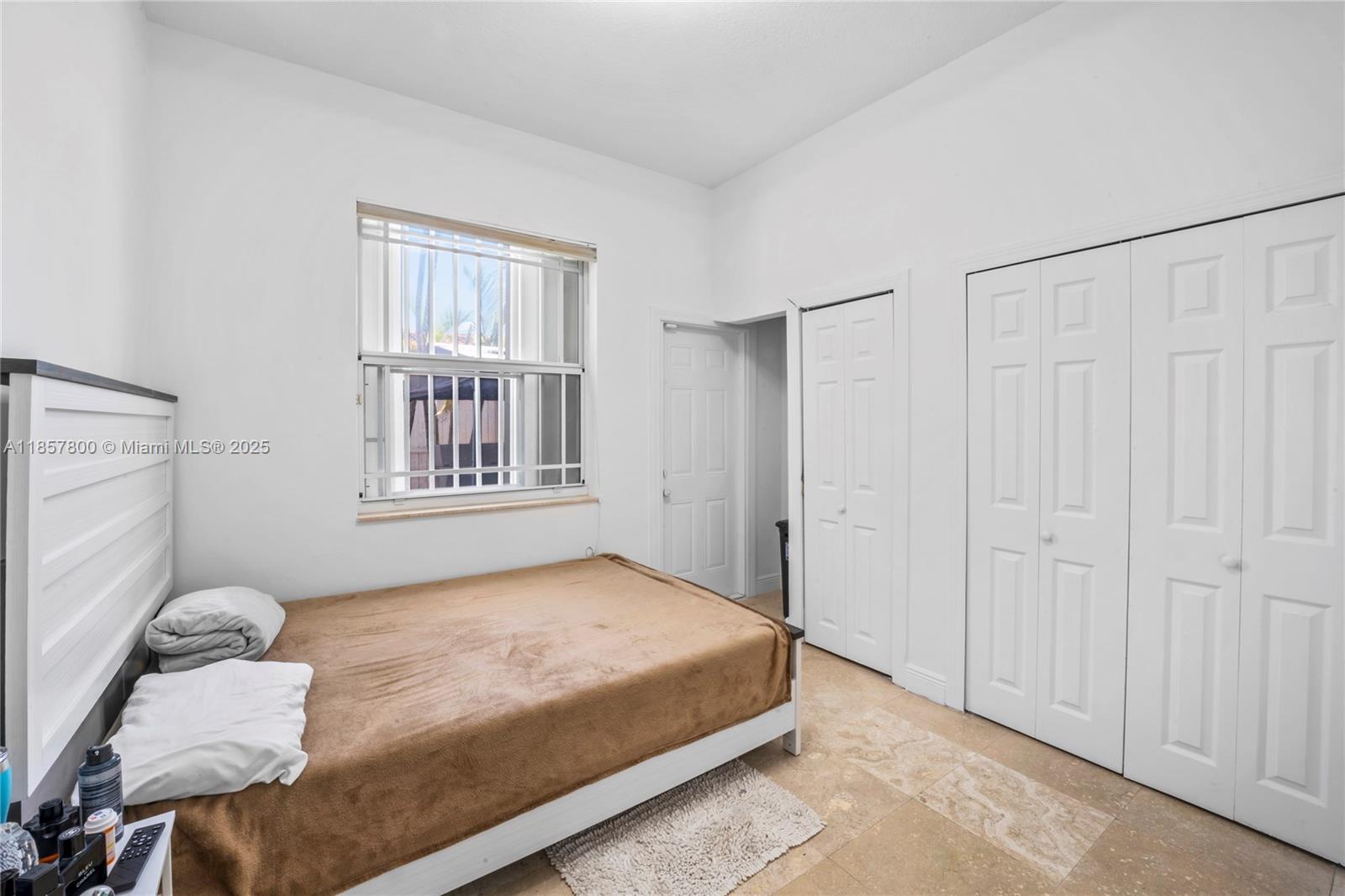 5750 SW 67th Ave, Miami FL 33143