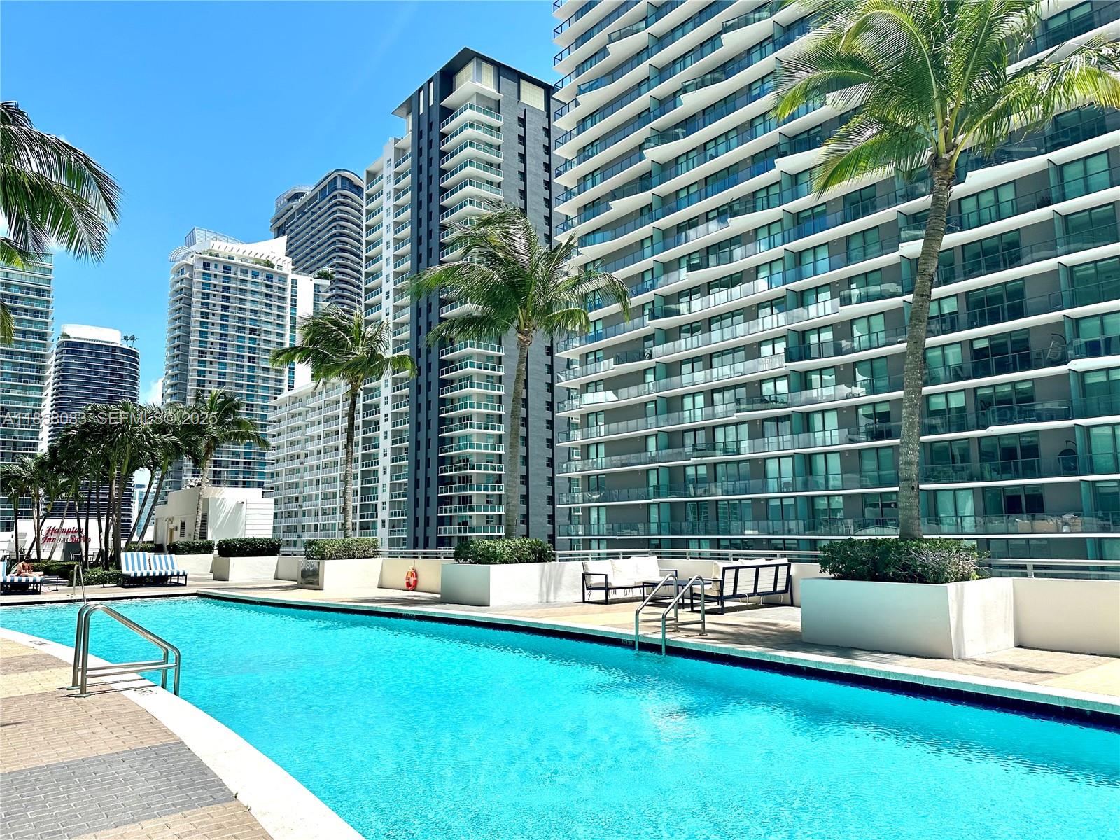 60 SW 13th St #3207, Miami FL 33130