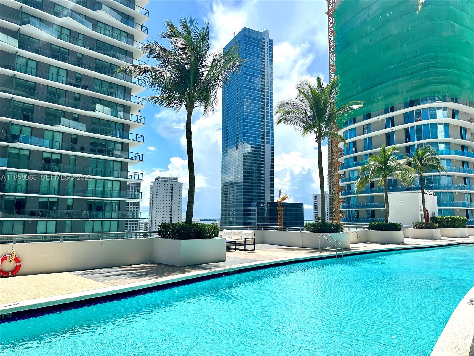 60 SW 13th St #3207, Miami FL 33130