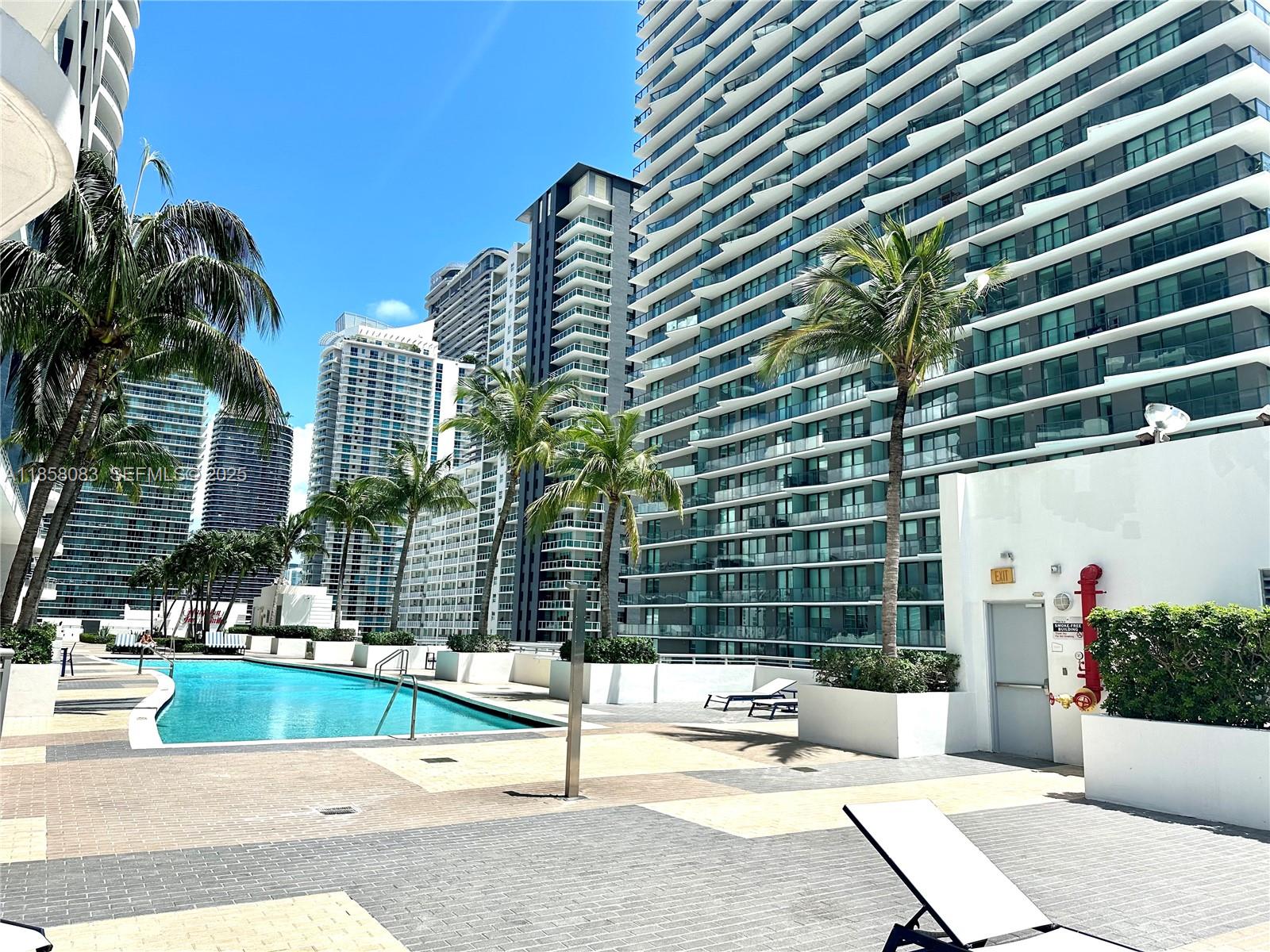 60 SW 13th St #3207, Miami FL 33130