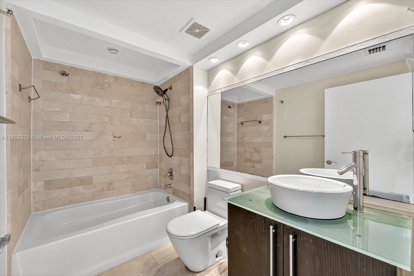 90 Alton Rd #2605, Miami Beach FL 33139