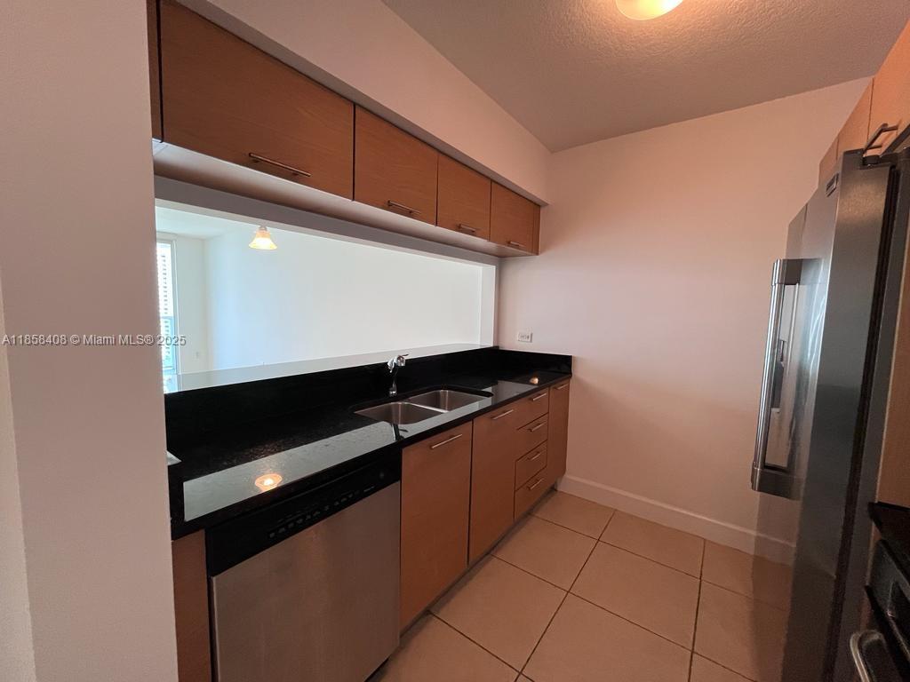 31 SE 5th St #2603, Miami FL 33131