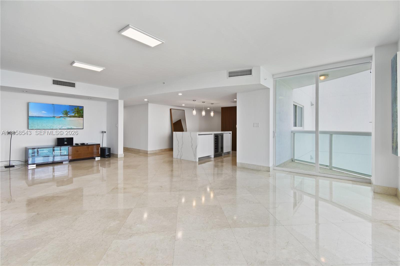 1800 N Bayshore Dr #3501, Miami FL 33132