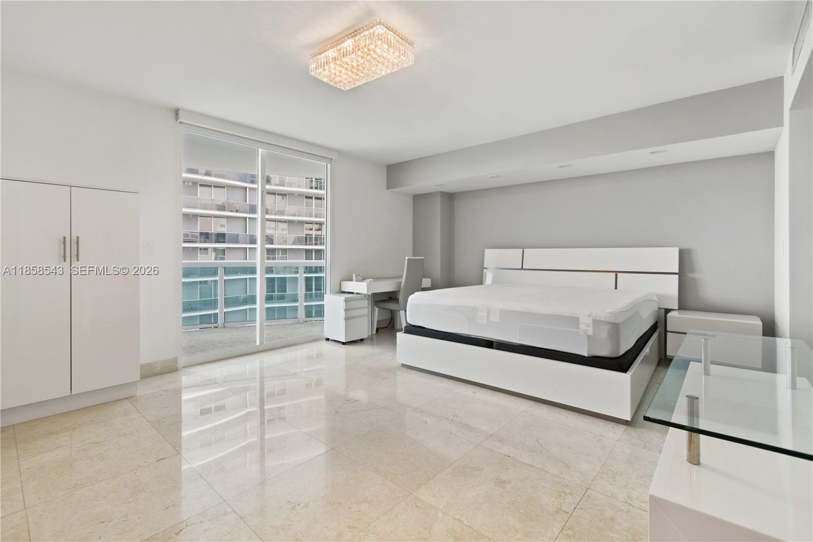 1800 N Bayshore Dr #3501, Miami FL 33132