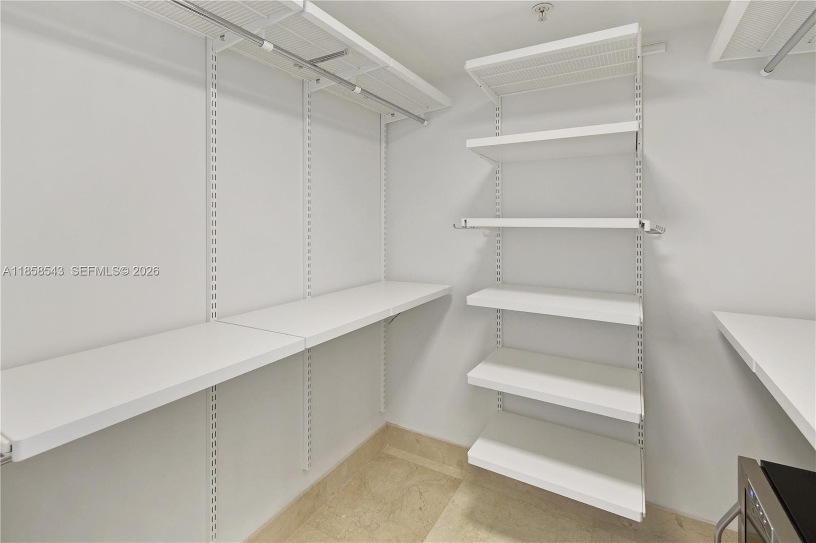 1800 N Bayshore Dr #3501, Miami FL 33132