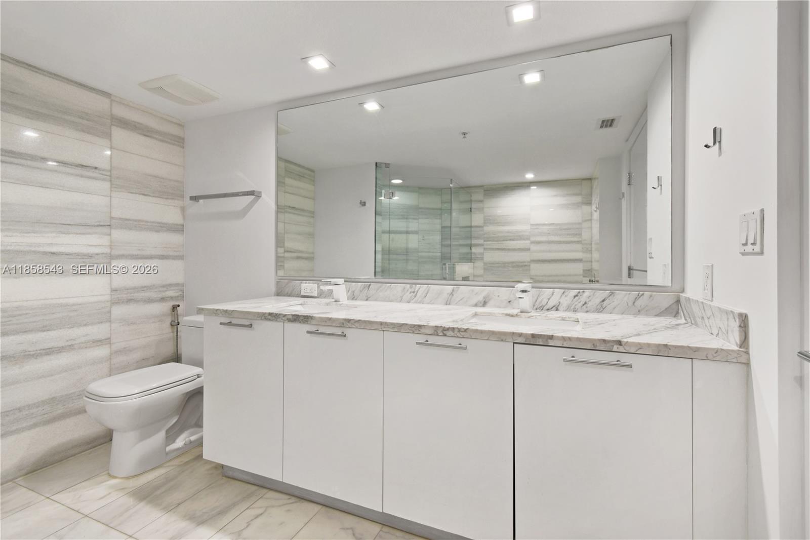 1800 N Bayshore Dr #3501, Miami FL 33132