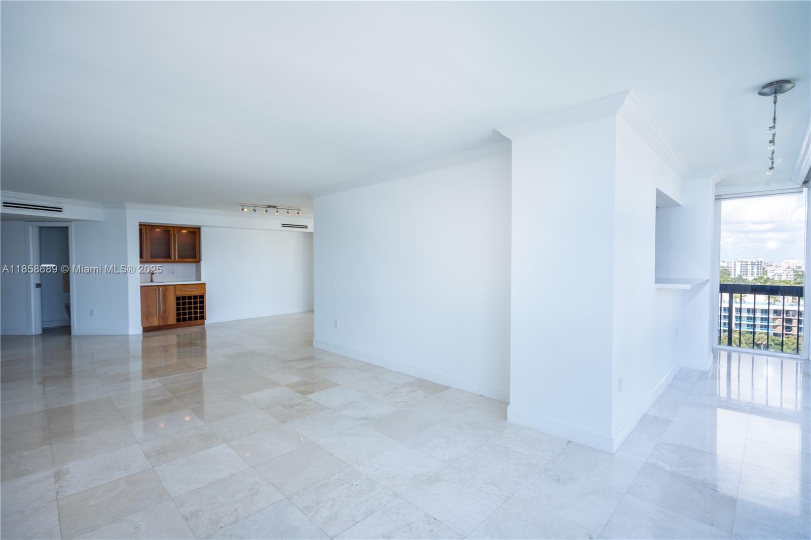 2333 Brickell Ave #1511, Miami FL 33129