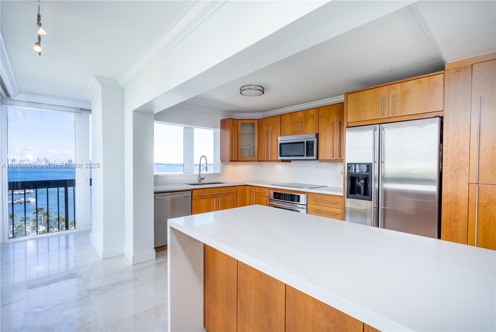 2333 Brickell Ave #1511, Miami FL 33129