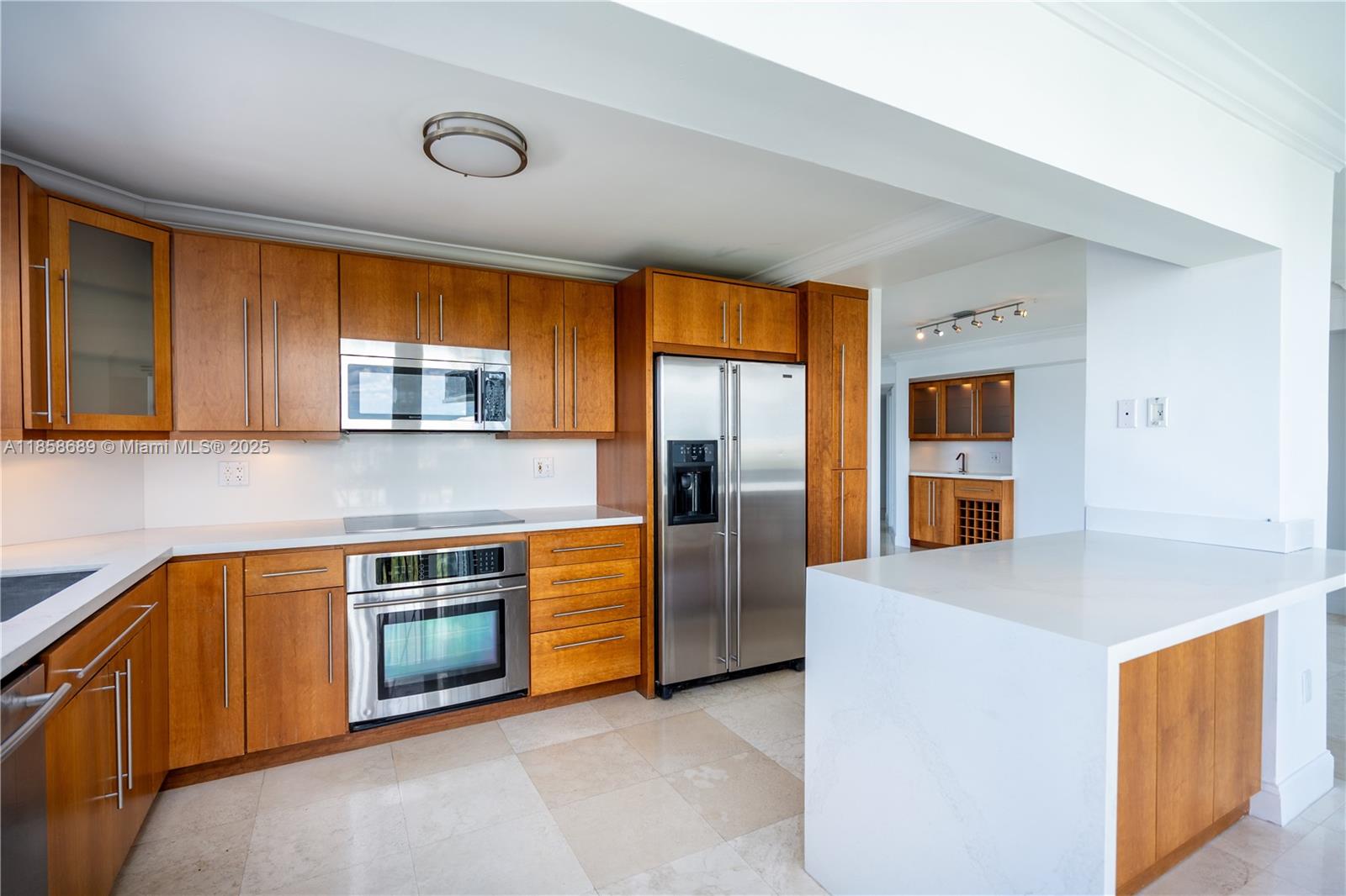 2333 Brickell Ave #1511, Miami FL 33129