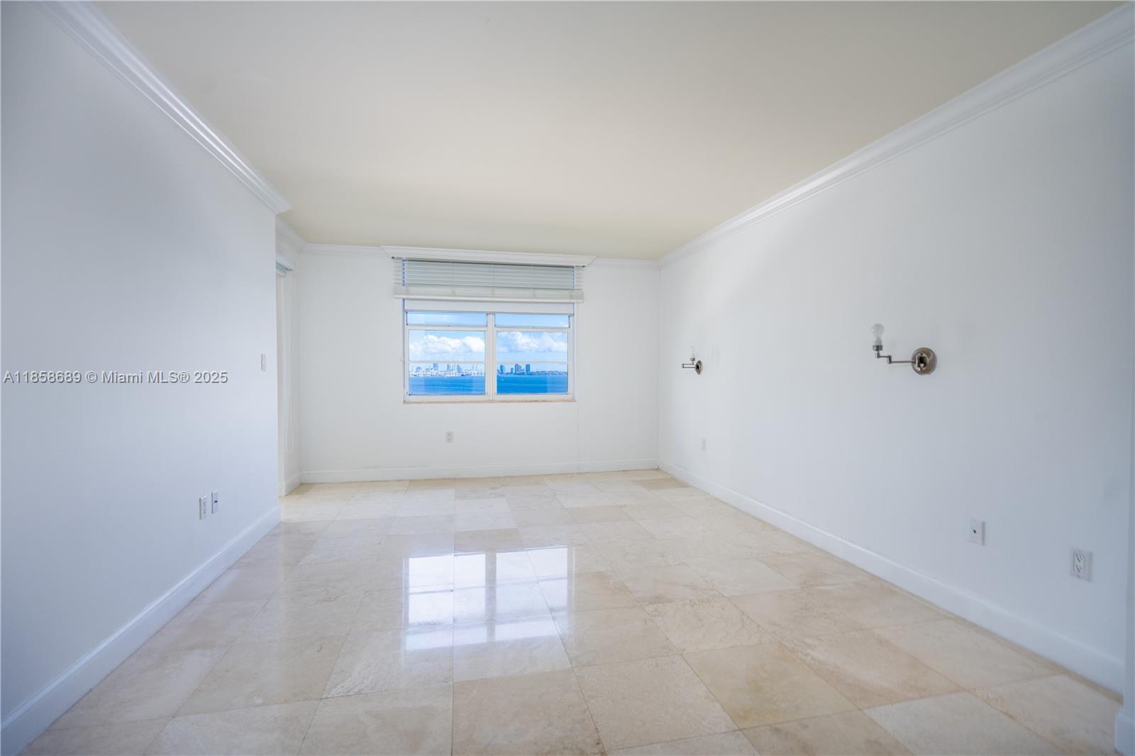 2333 Brickell Ave #1511, Miami FL 33129