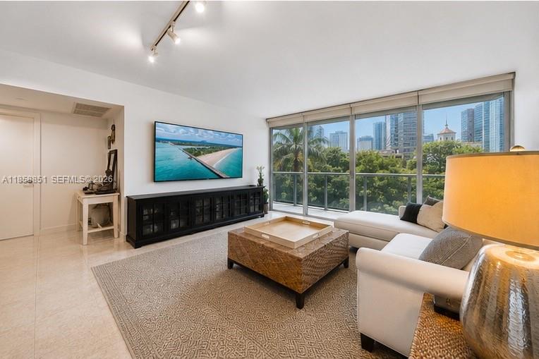 495 Brickell Ave #411, Miami FL 33131