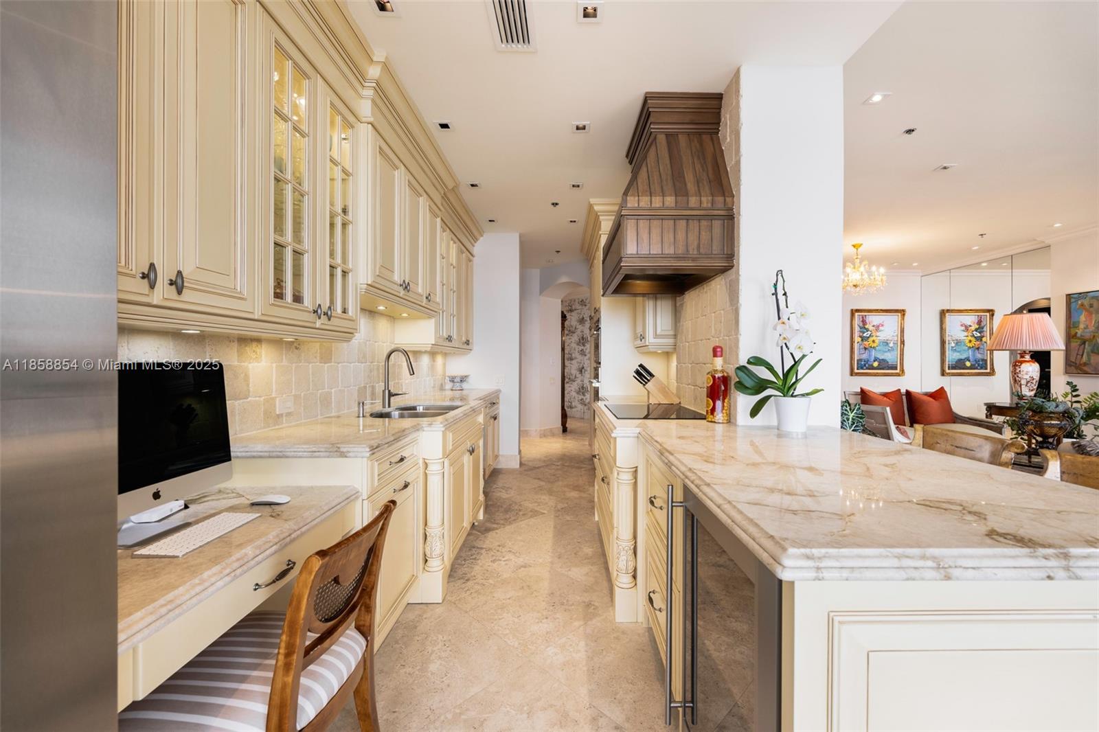 1581 Brickell Ave #T104, Miami FL 33129