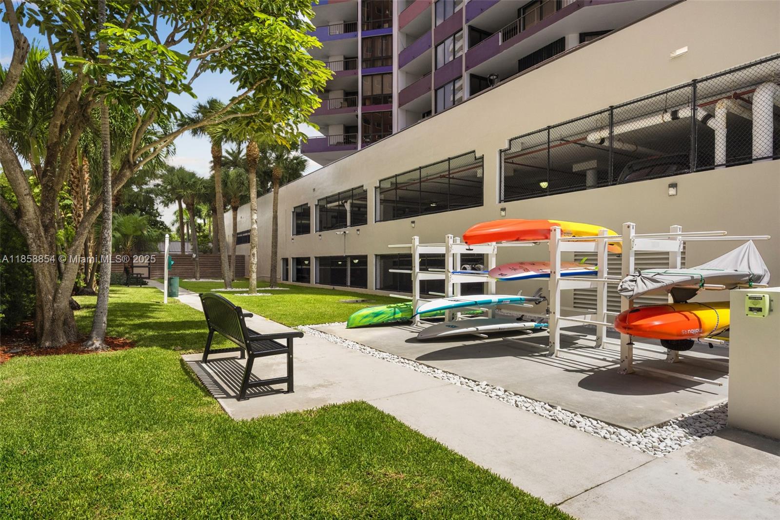 1581 Brickell Ave #T104, Miami FL 33129