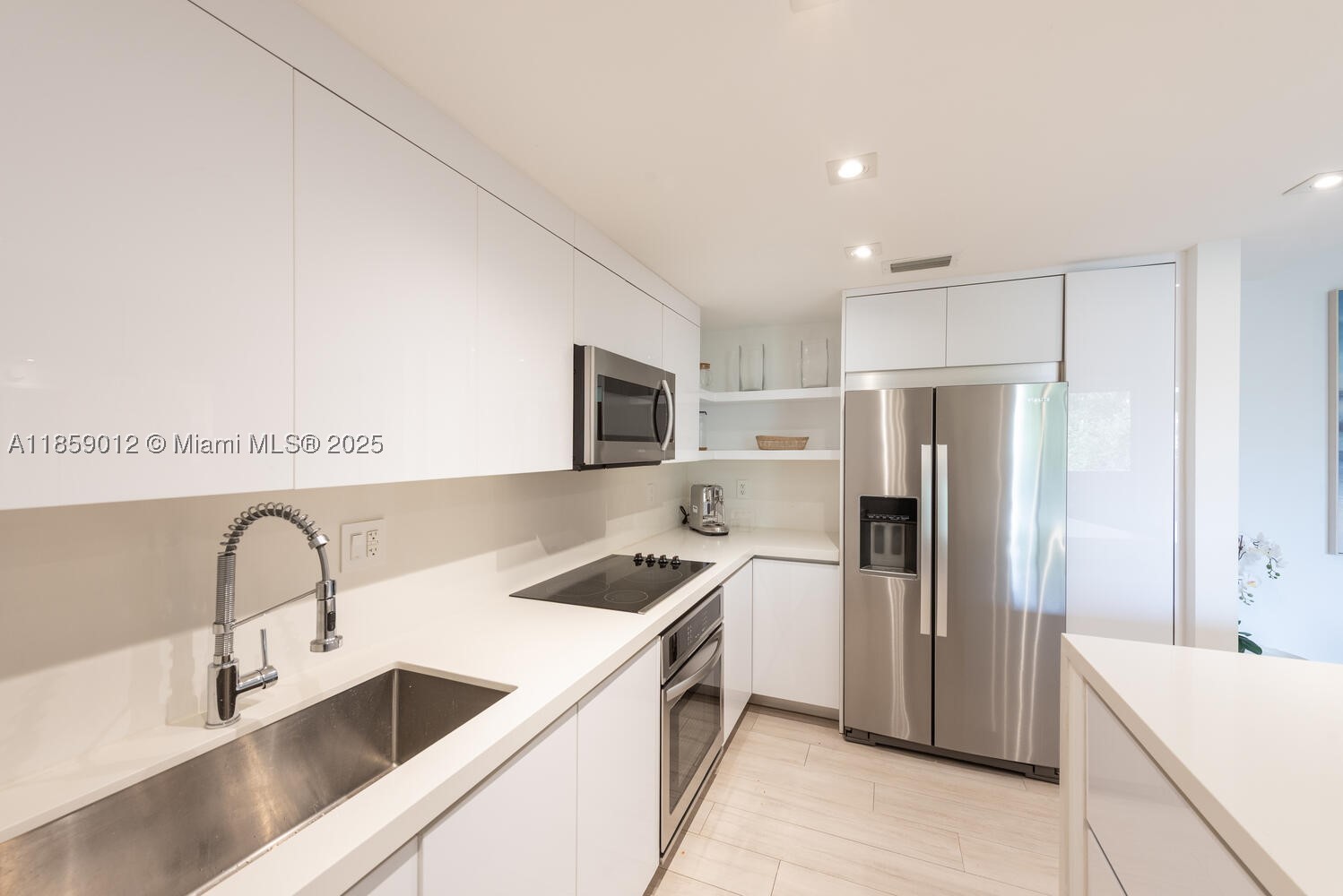 181 Crandon Blvd #306, Key Biscayne FL 33149