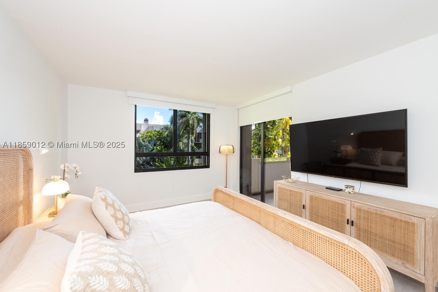 181 Crandon Blvd #306, Key Biscayne FL 33149
