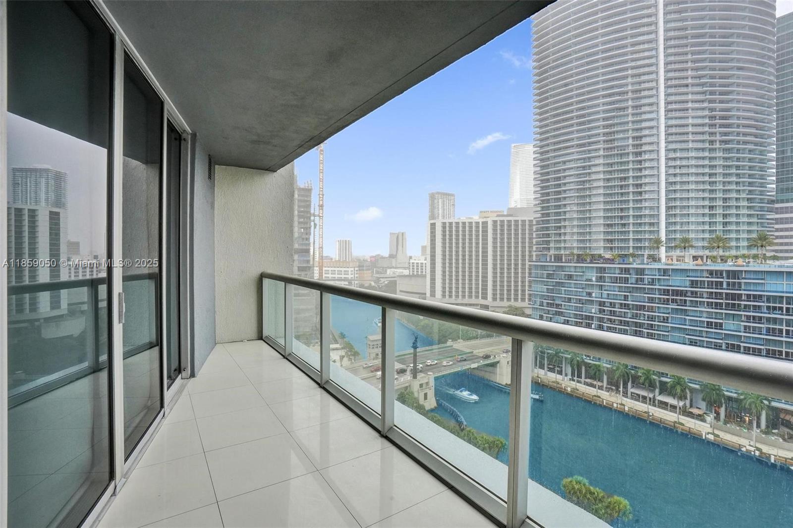 475 Brickell Ave #1714, Miami FL 33131