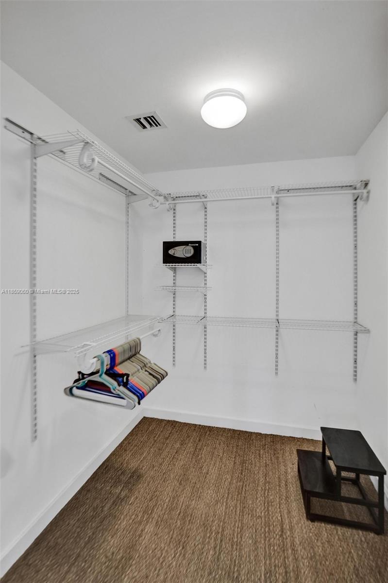 475 Brickell Ave #1714, Miami FL 33131