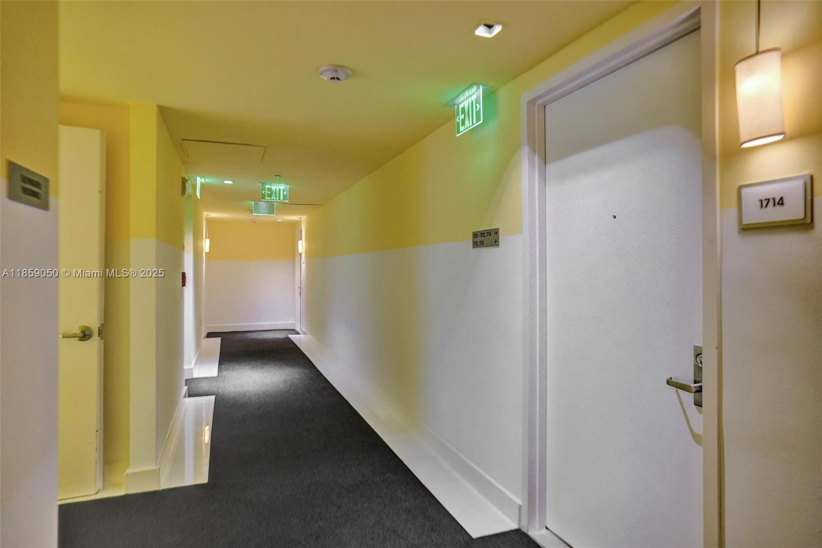 475 Brickell Ave #1714, Miami FL 33131
