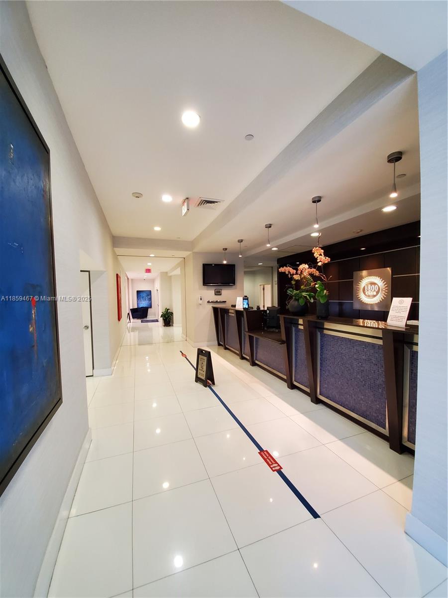 1800 N Bayshore Dr #3704, Miami FL 33132