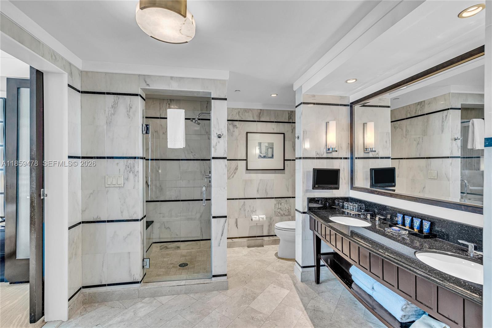 4391 Collins Ave #1706/1707, Miami Beach FL 33140
