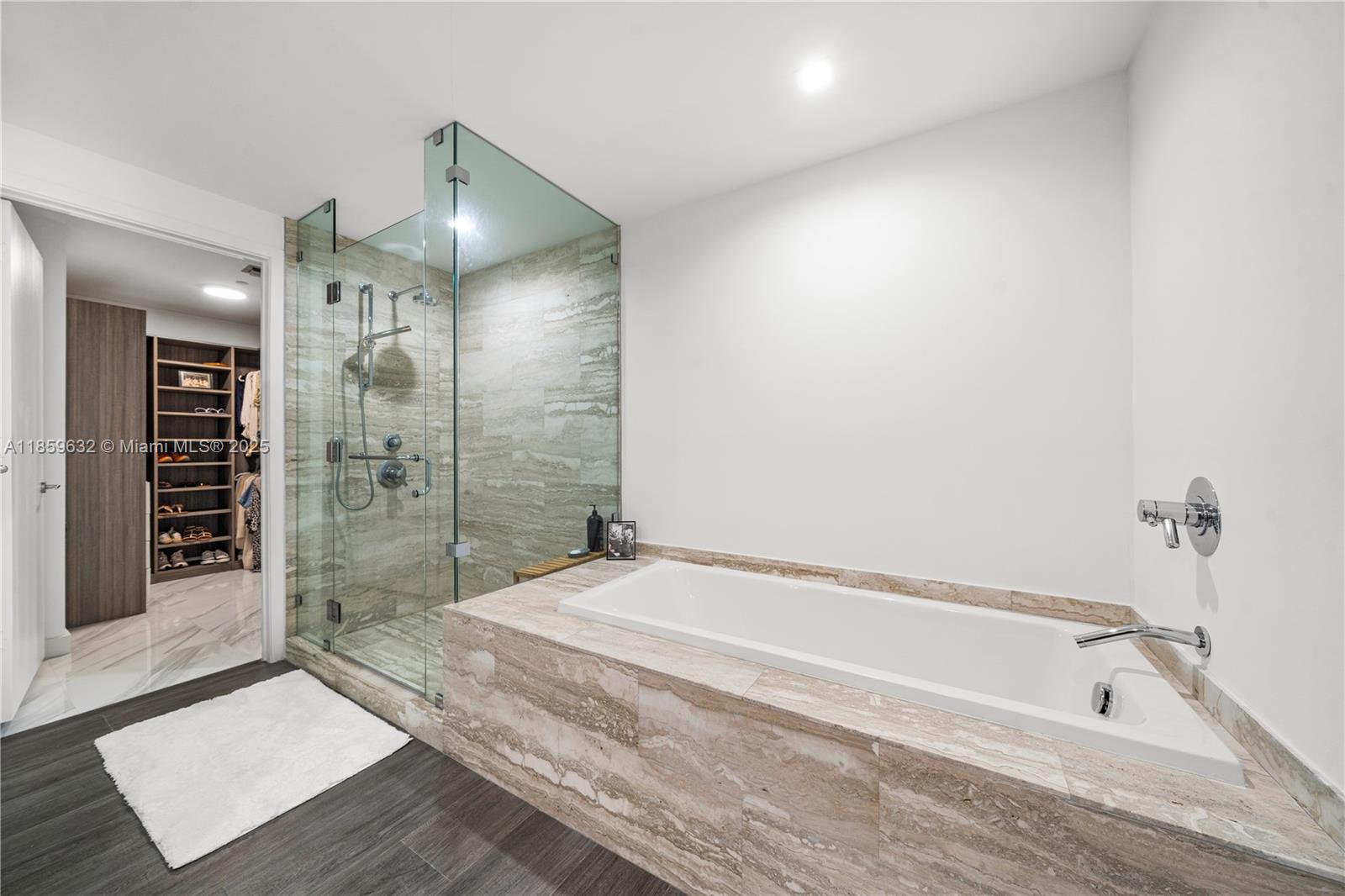2900 NE 7th Avenue #2303, Miami FL 33137