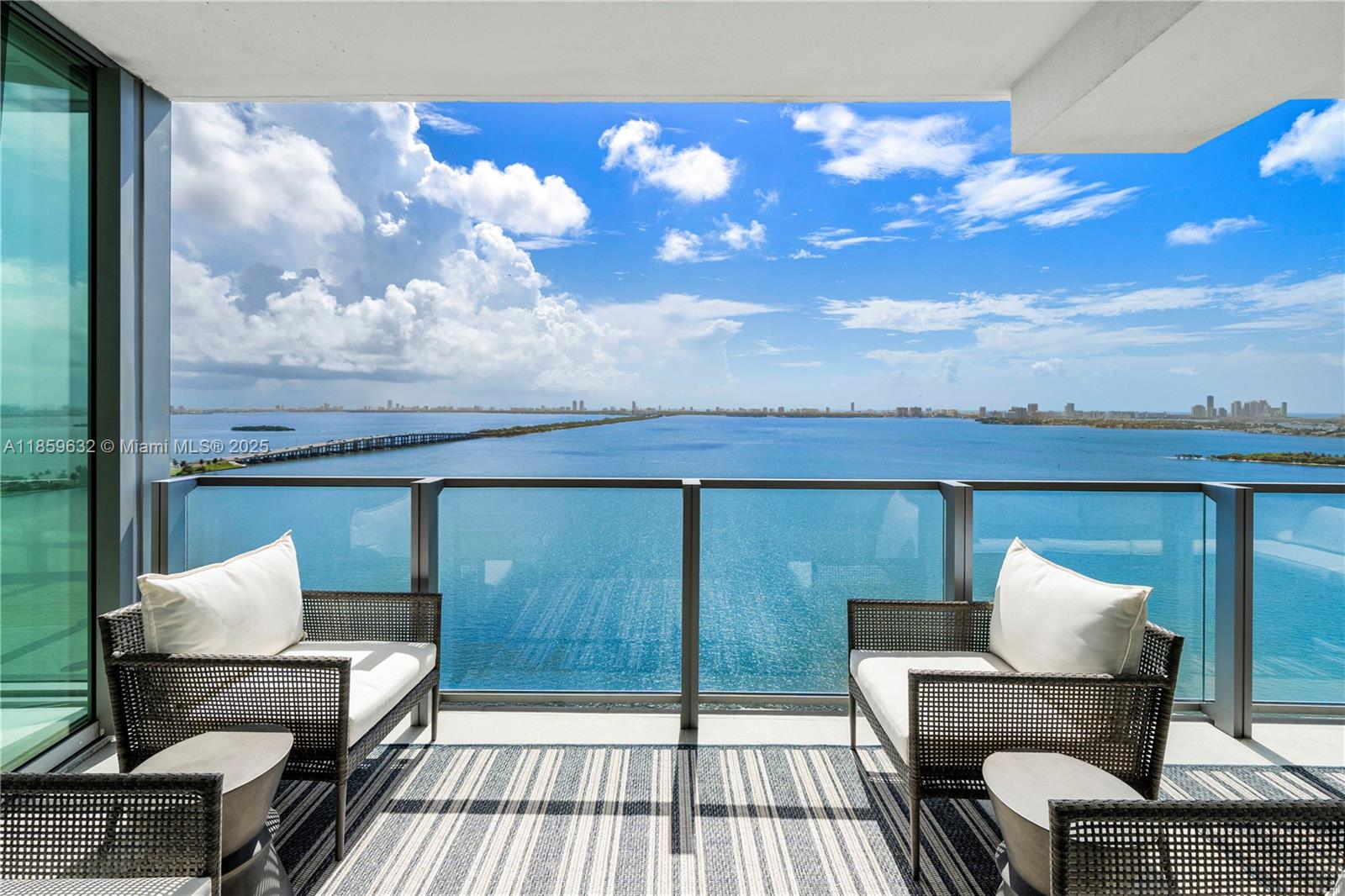 2900 NE 7th Avenue #2303, Miami FL 33137