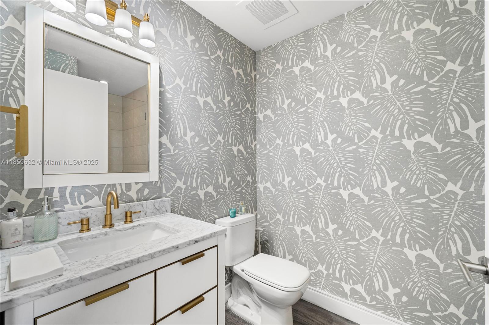 2900 NE 7th Avenue #2303, Miami FL 33137
