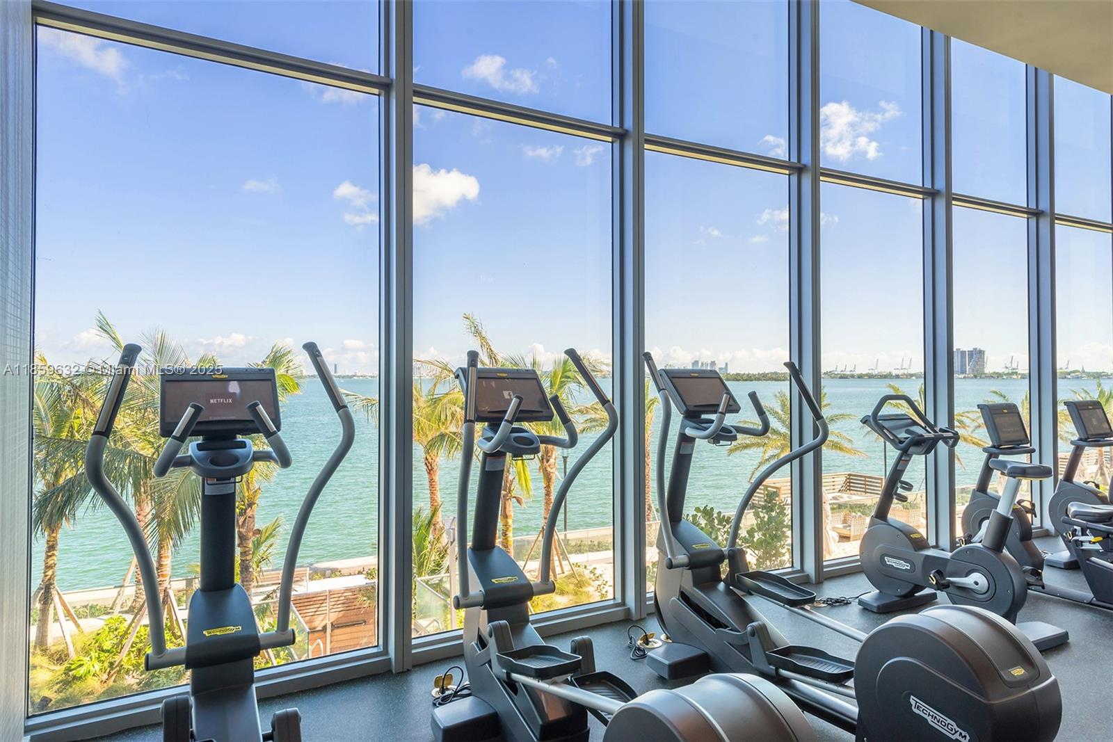 2900 NE 7th Avenue #2303, Miami FL 33137