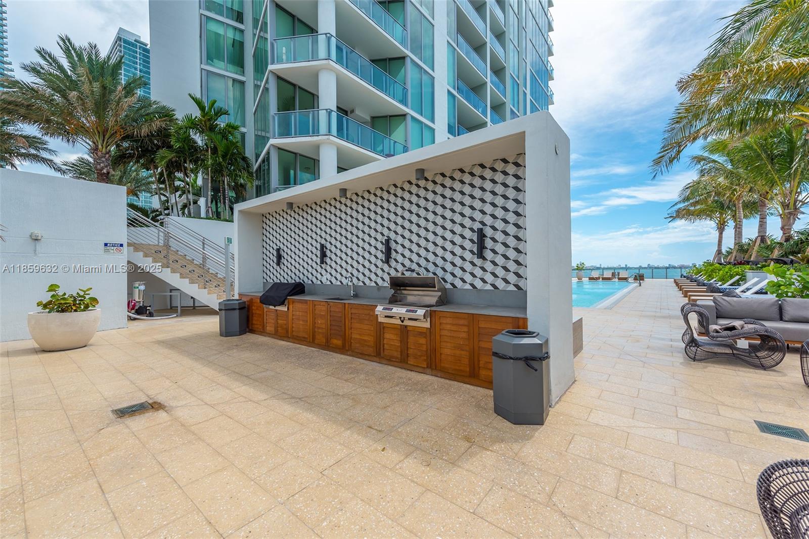 2900 NE 7th Avenue #2303, Miami FL 33137