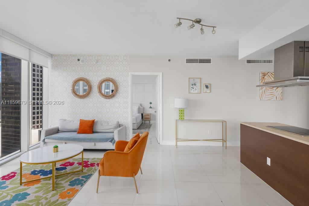 485 Brickell Ave #2210, Miami FL 33131
