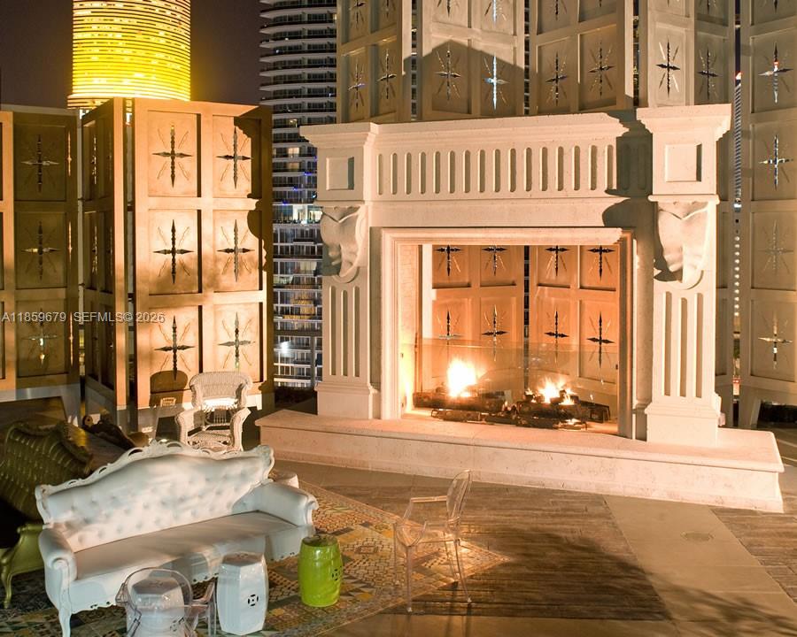 485 Brickell Ave #2210, Miami FL 33131