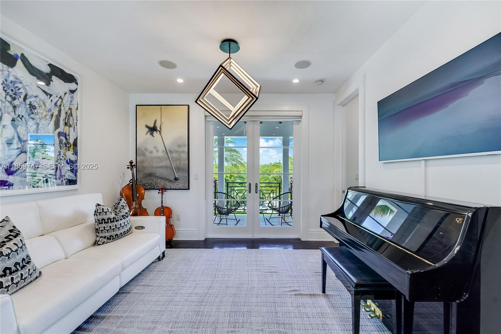 701 Bella Vista Ave, Coral Gables FL 33156