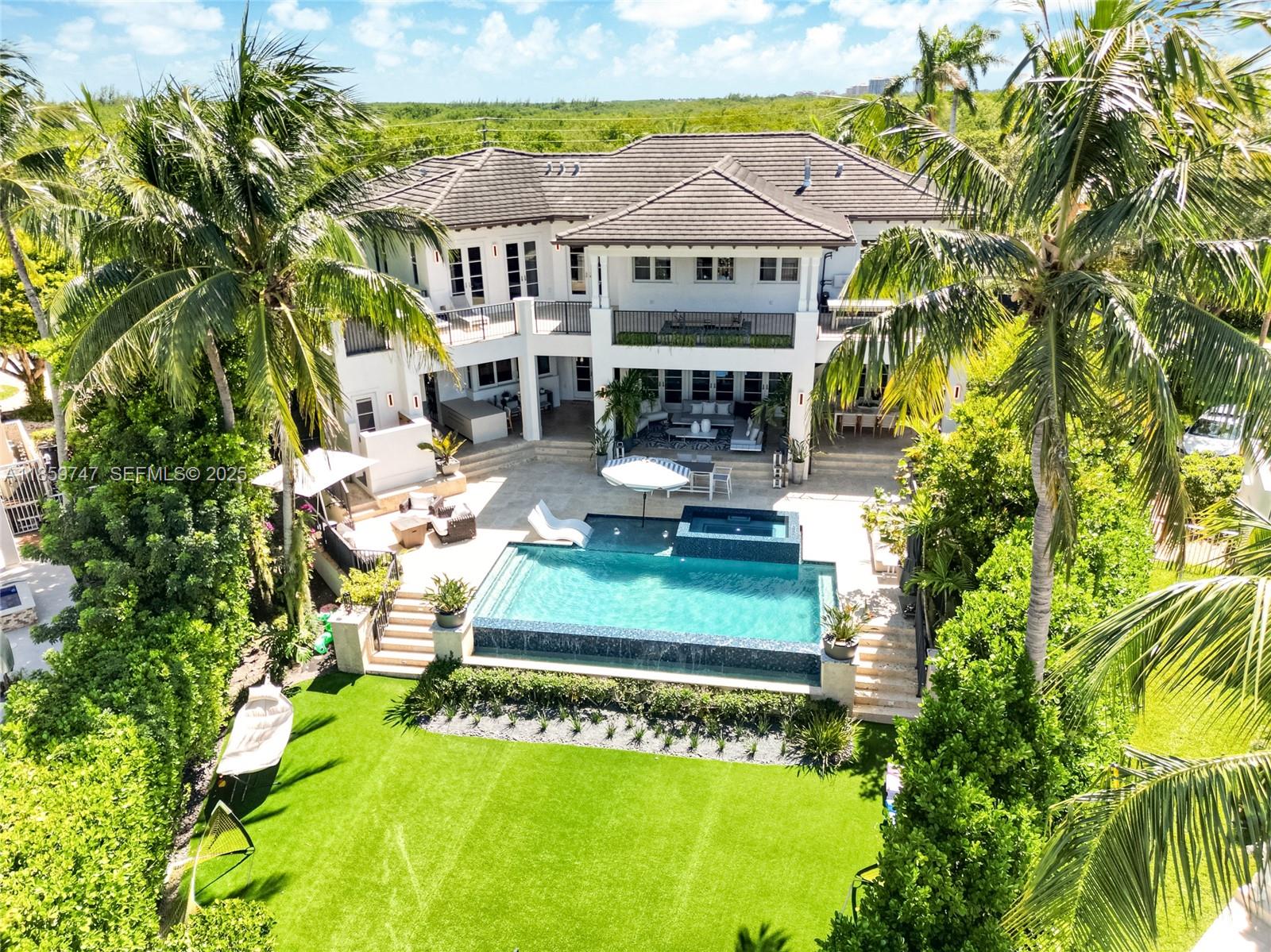 701 Bella Vista Ave, Coral Gables FL 33156