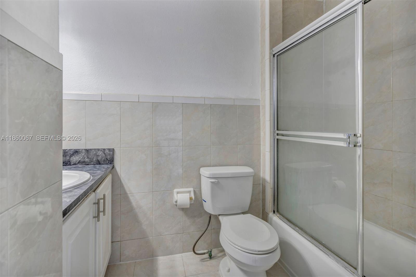 94 Pleasant Hill Ln, Tamarac FL 33319