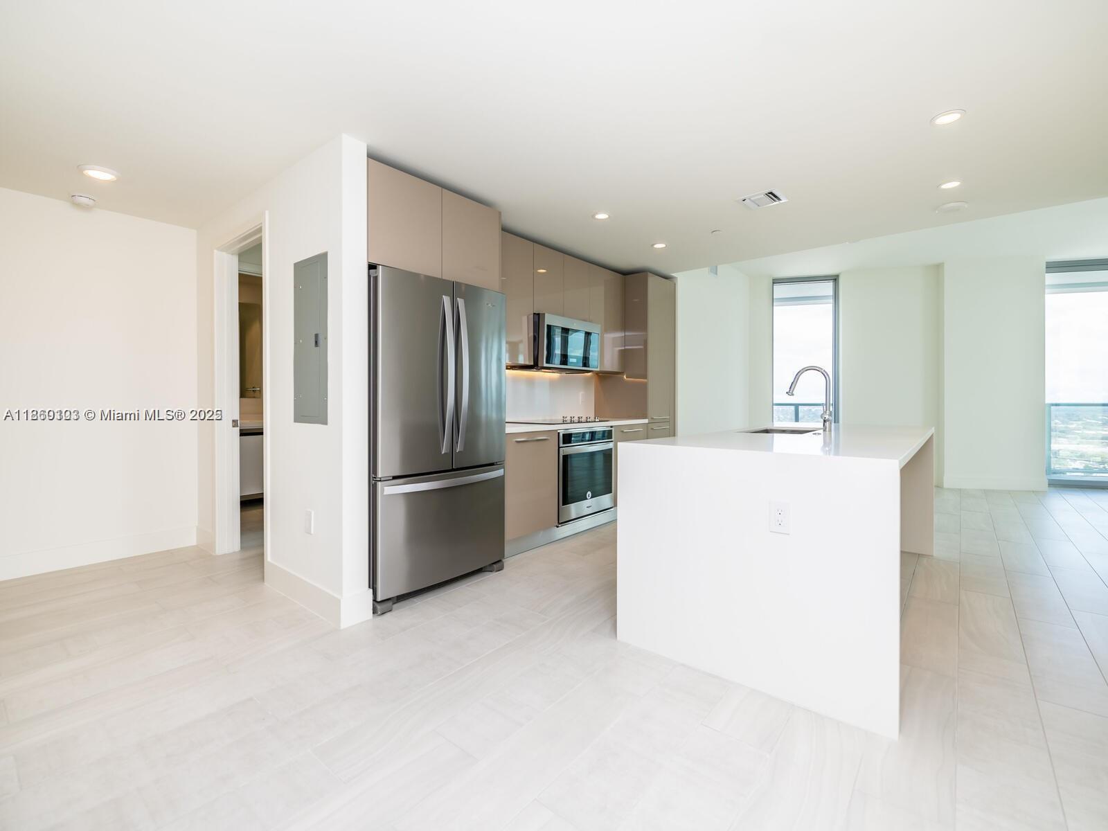 2000 Metropica Way #2509, Sunrise FL 33323