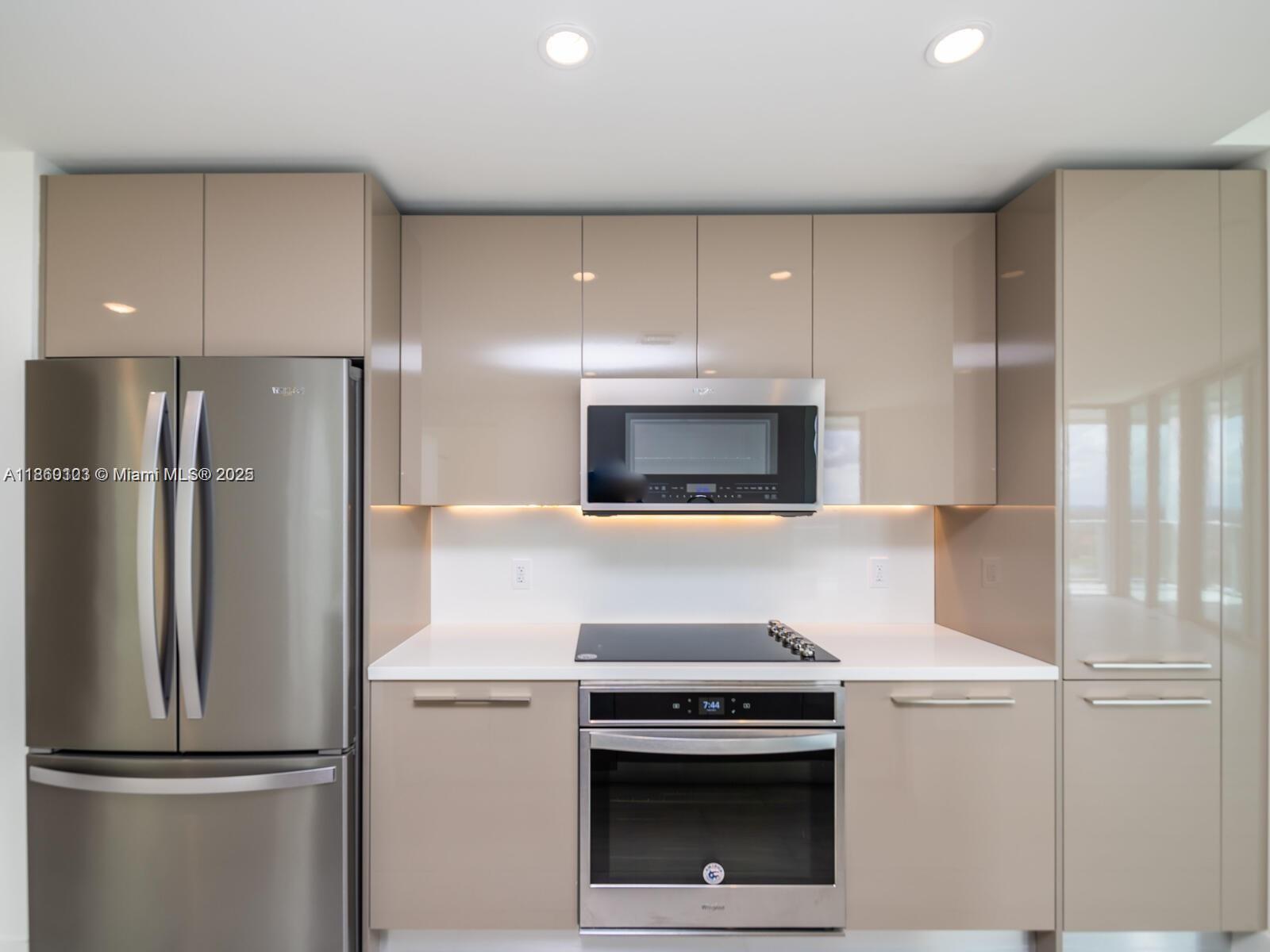 2000 Metropica Way #2509, Sunrise FL 33323