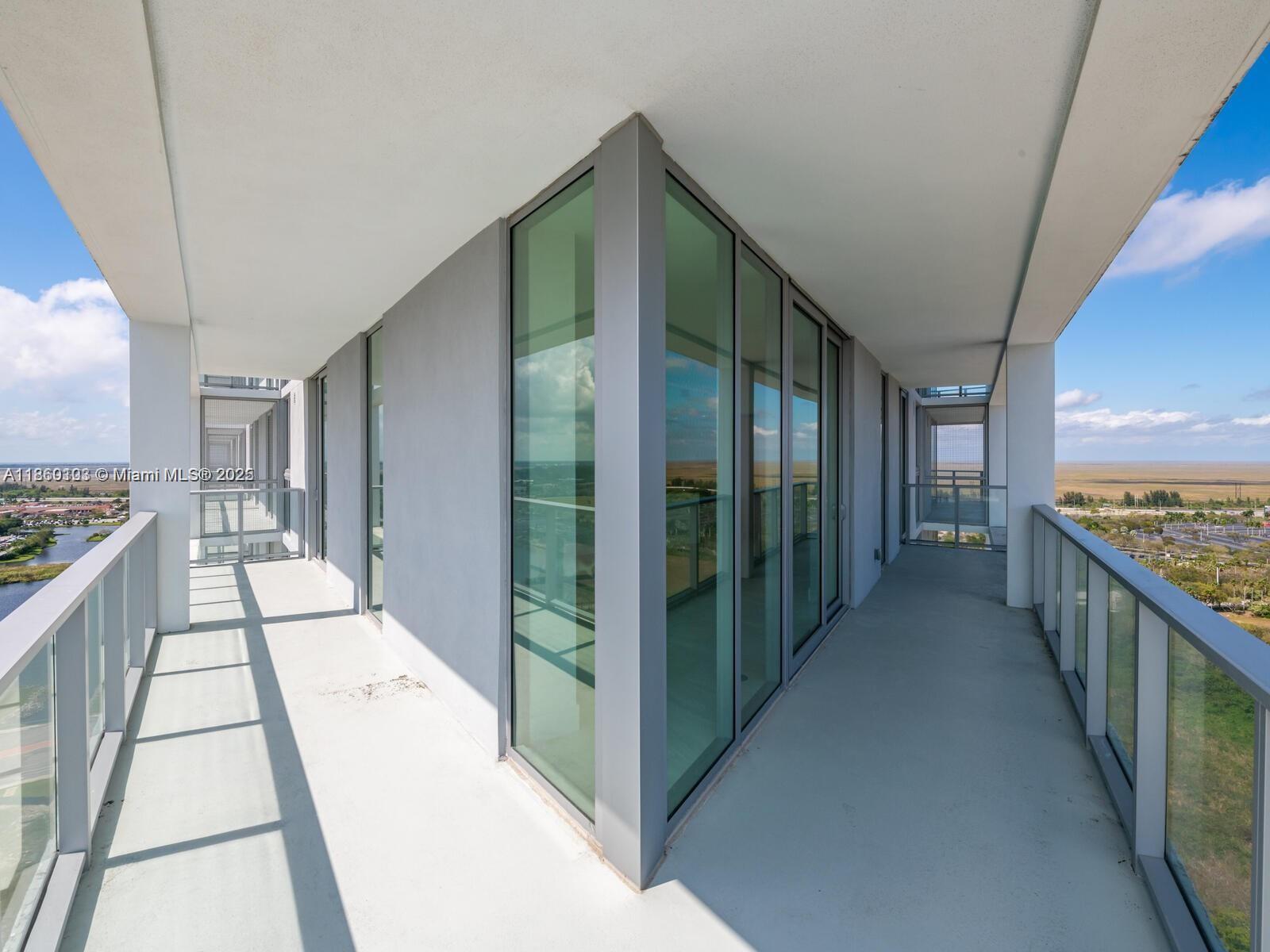2000 Metropica Way #2509, Sunrise FL 33323