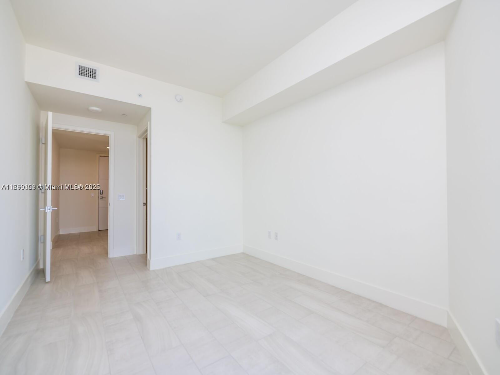 2000 Metropica Way #2509, Sunrise FL 33323