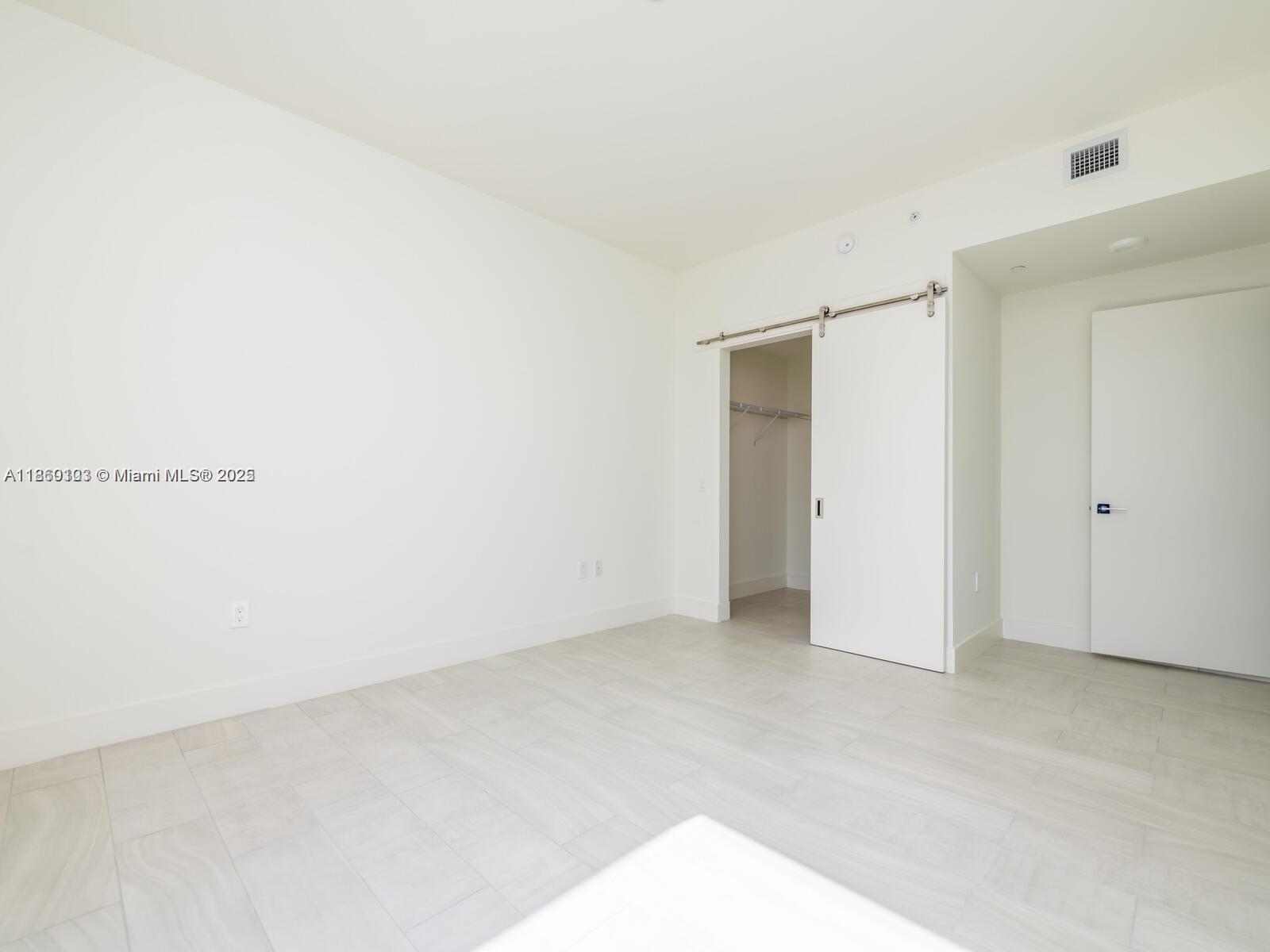2000 Metropica Way #2509, Sunrise FL 33323