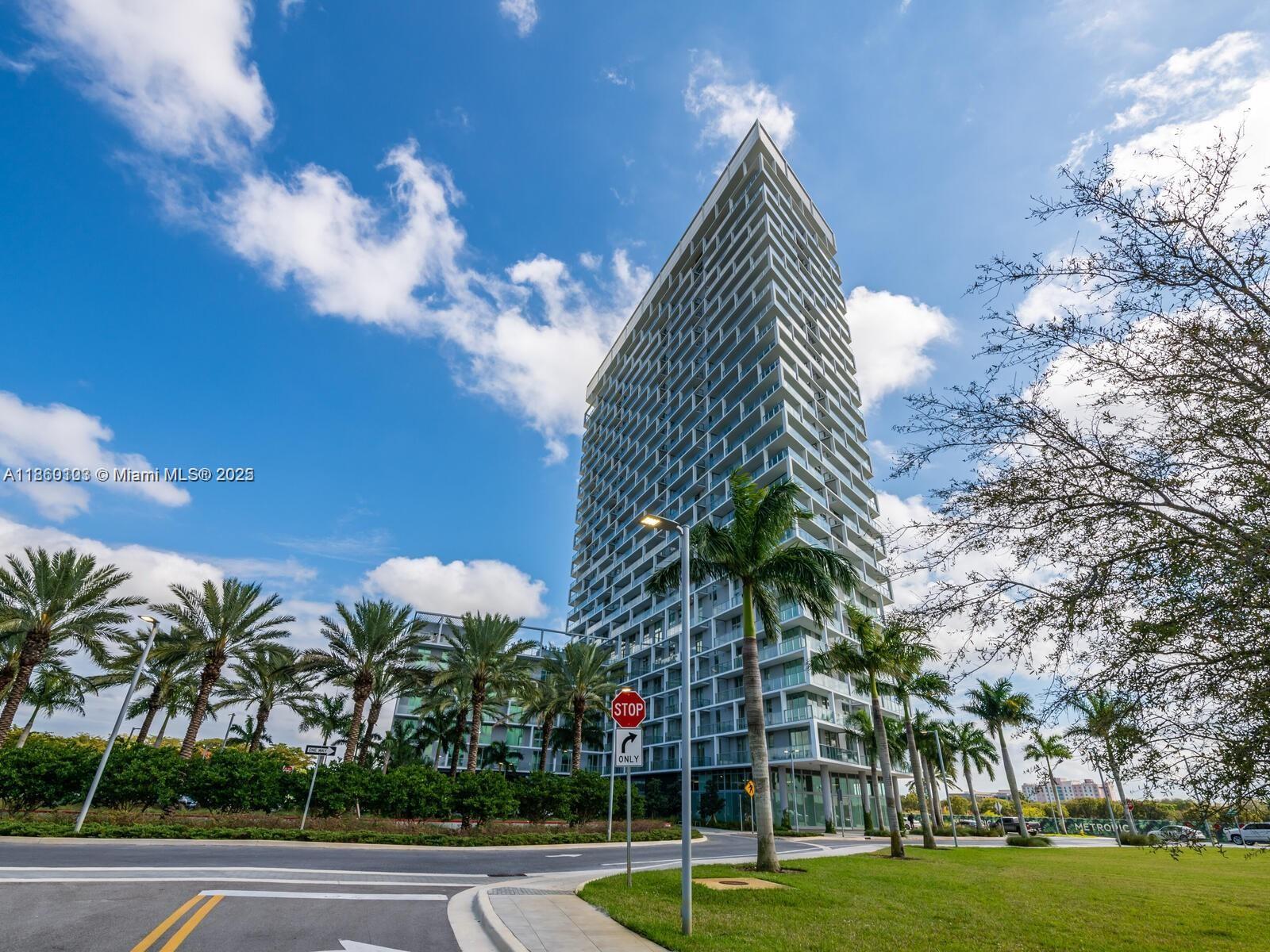2000 Metropica Way #2509, Sunrise FL 33323