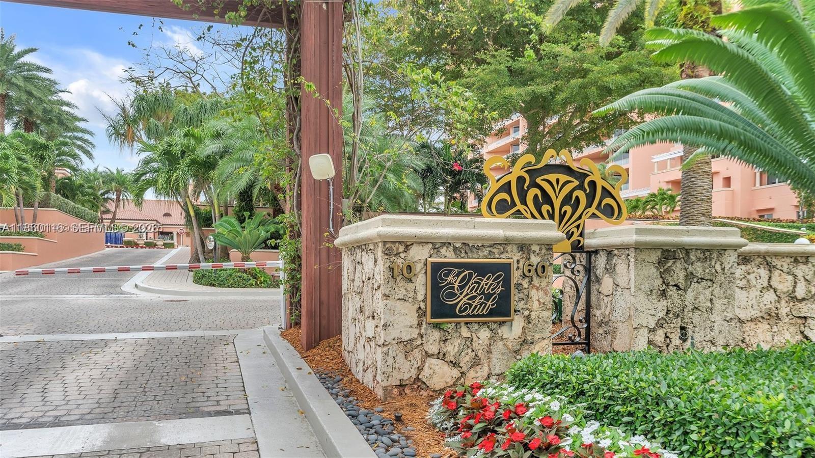 10 Edgewater Dr #4H, Coral Gables FL 33133