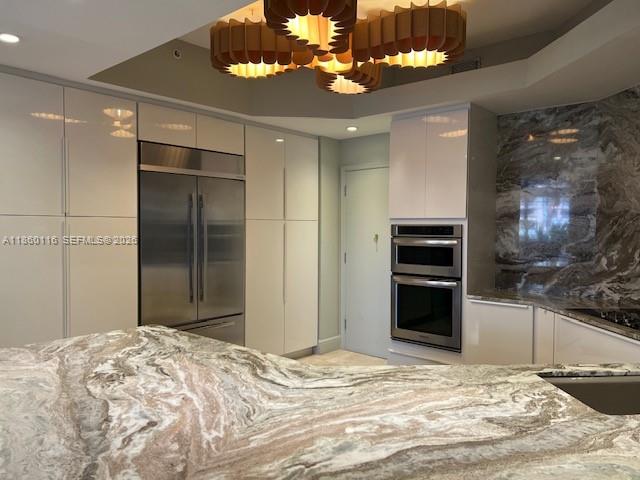 10 Edgewater Dr #4H, Coral Gables FL 33133