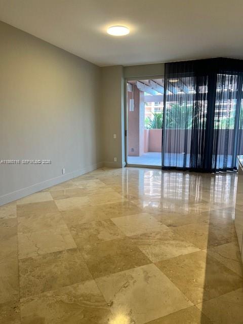 10 Edgewater Dr #4H, Coral Gables FL 33133