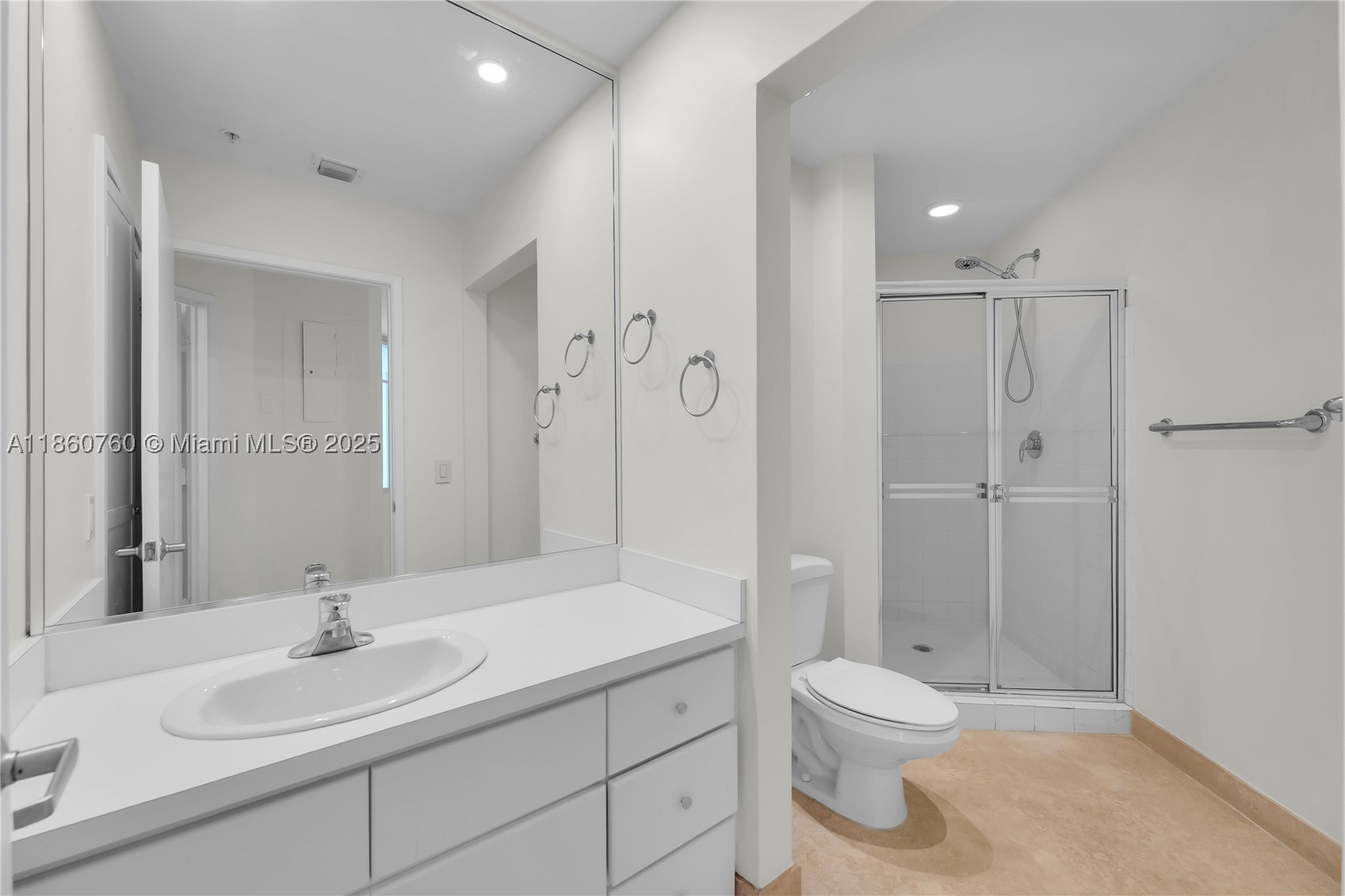 1 Century Ln #202, Miami Beach FL 33139