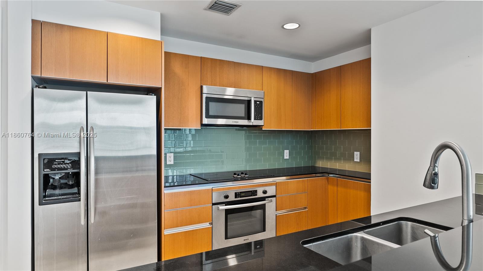 1050 Brickell Ave #2620, Miami FL 33131