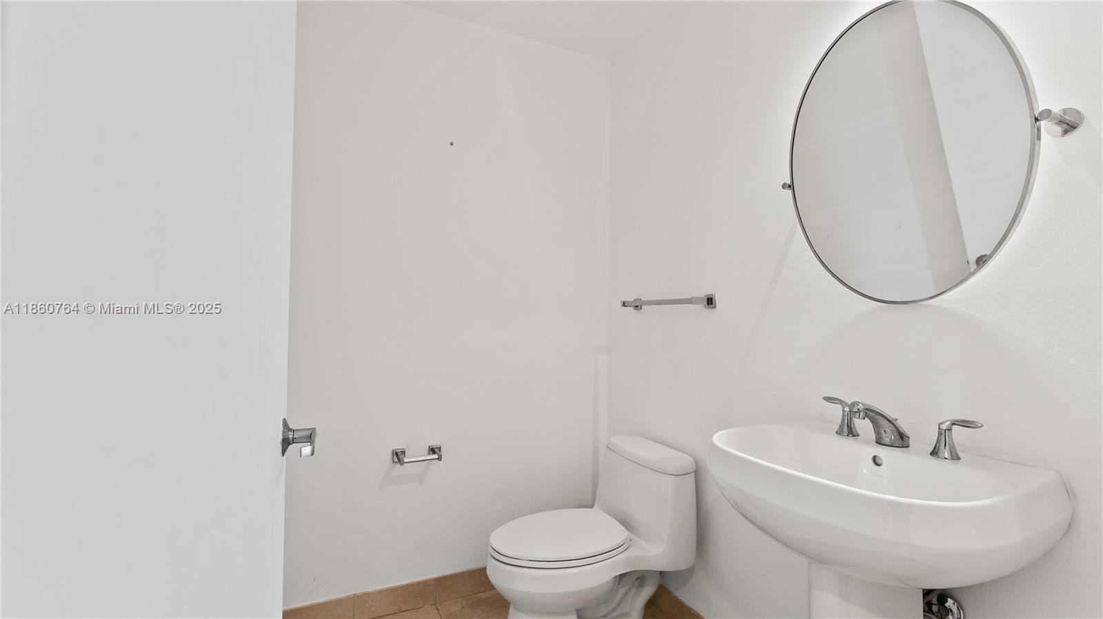 1050 Brickell Ave #2620, Miami FL 33131